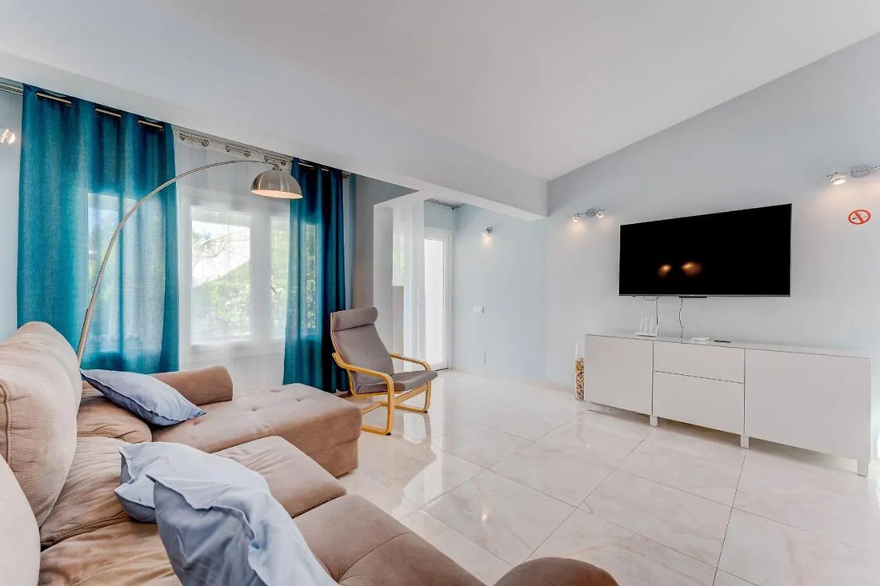 Beautiful Bungalow In Island Village Адехе 0*,  Испания